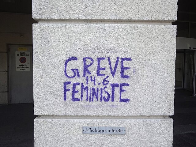 Traitement médiatique des manifestations pour l’égalité de genre