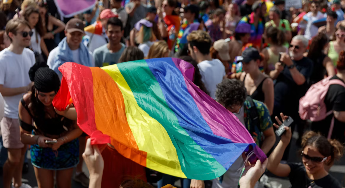 Recommandations – traitement médiatique de la Marche des fiertés